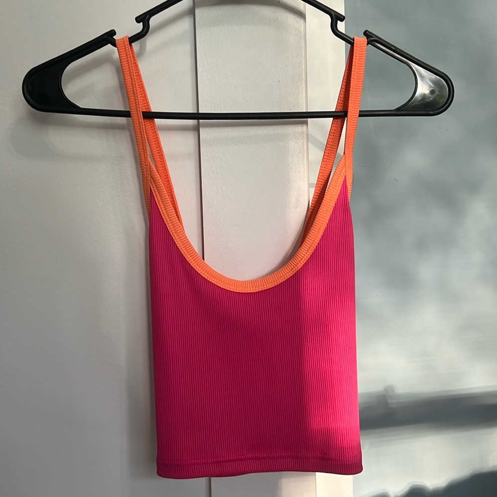 Shein Criss Cross Back Ribbed Cropped Tank Top